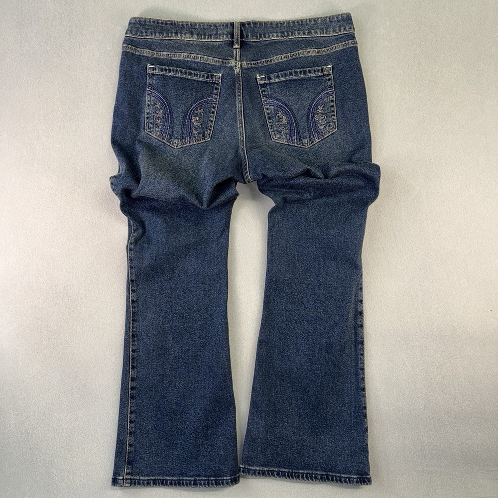 Women's Hollister Low Rise Bootcut Stretch Denim Jeans Blue Size 16R - Picture 2 of 7